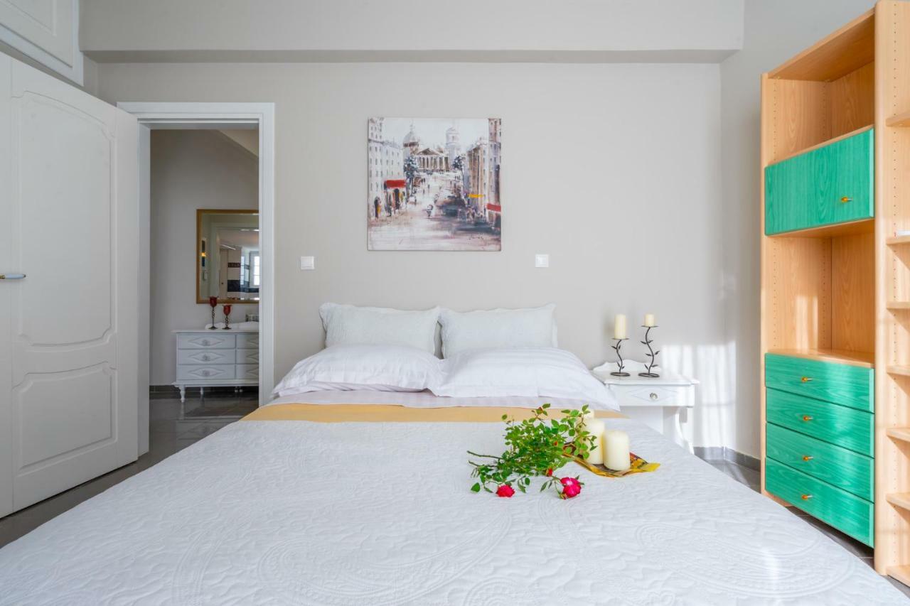 Fontana Luxury Villa Salakos With Pool Near Beach エクステリア 写真